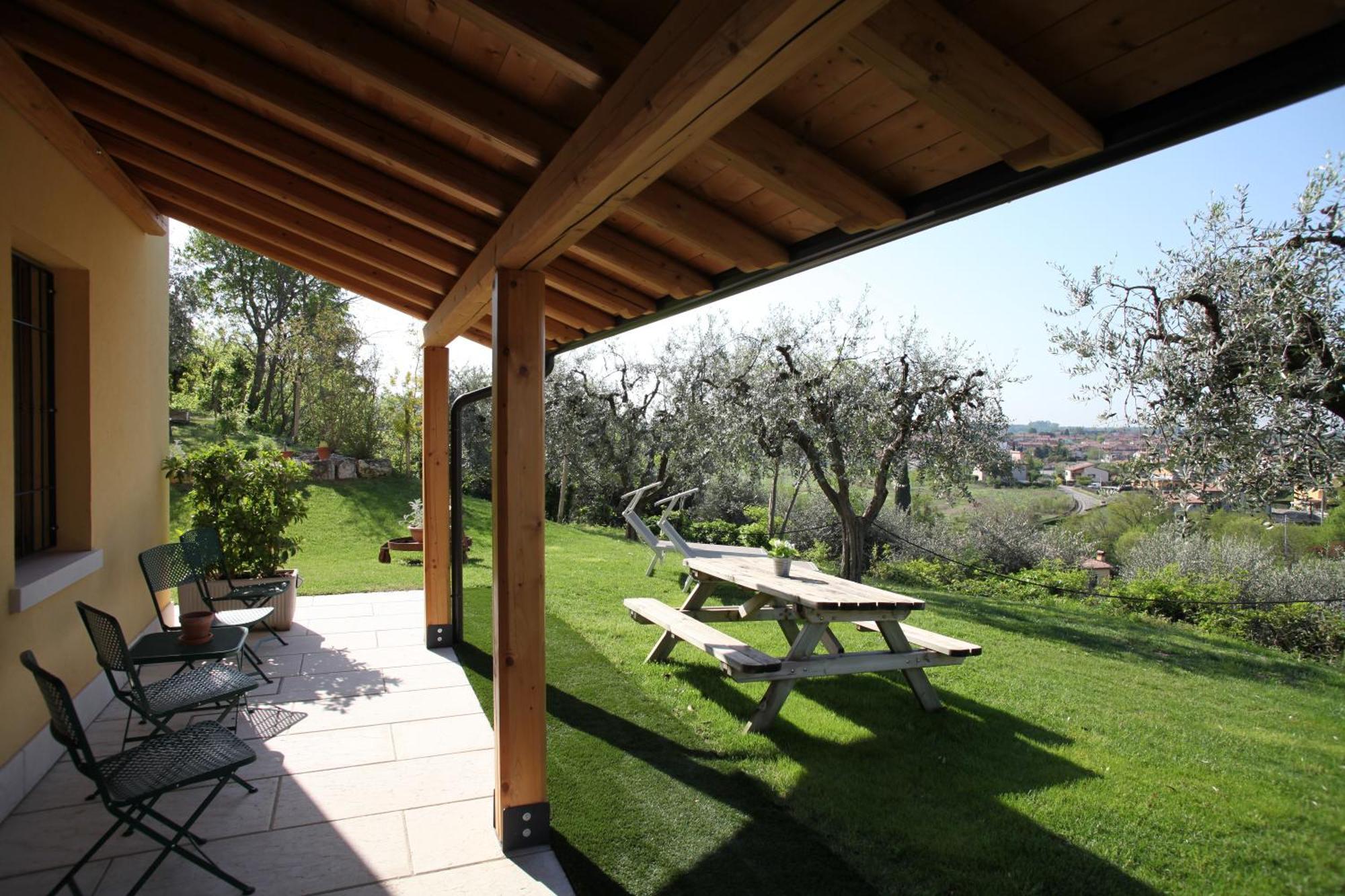 Al Vajo Dependance - Apartments-Zimmer Lazise Bagian luar foto