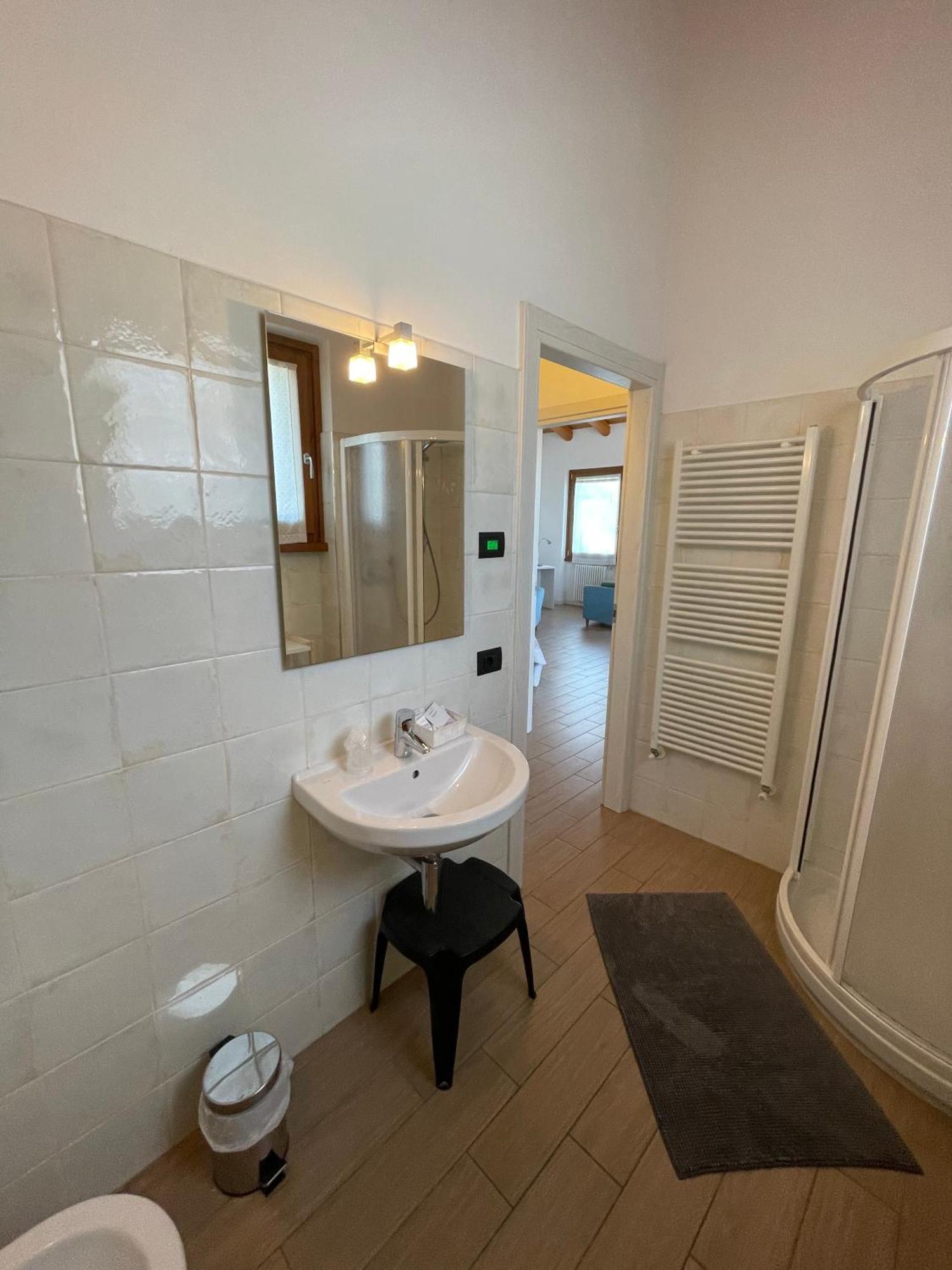 Al Vajo Dependance - Apartments-Zimmer Lazise Bagian luar foto