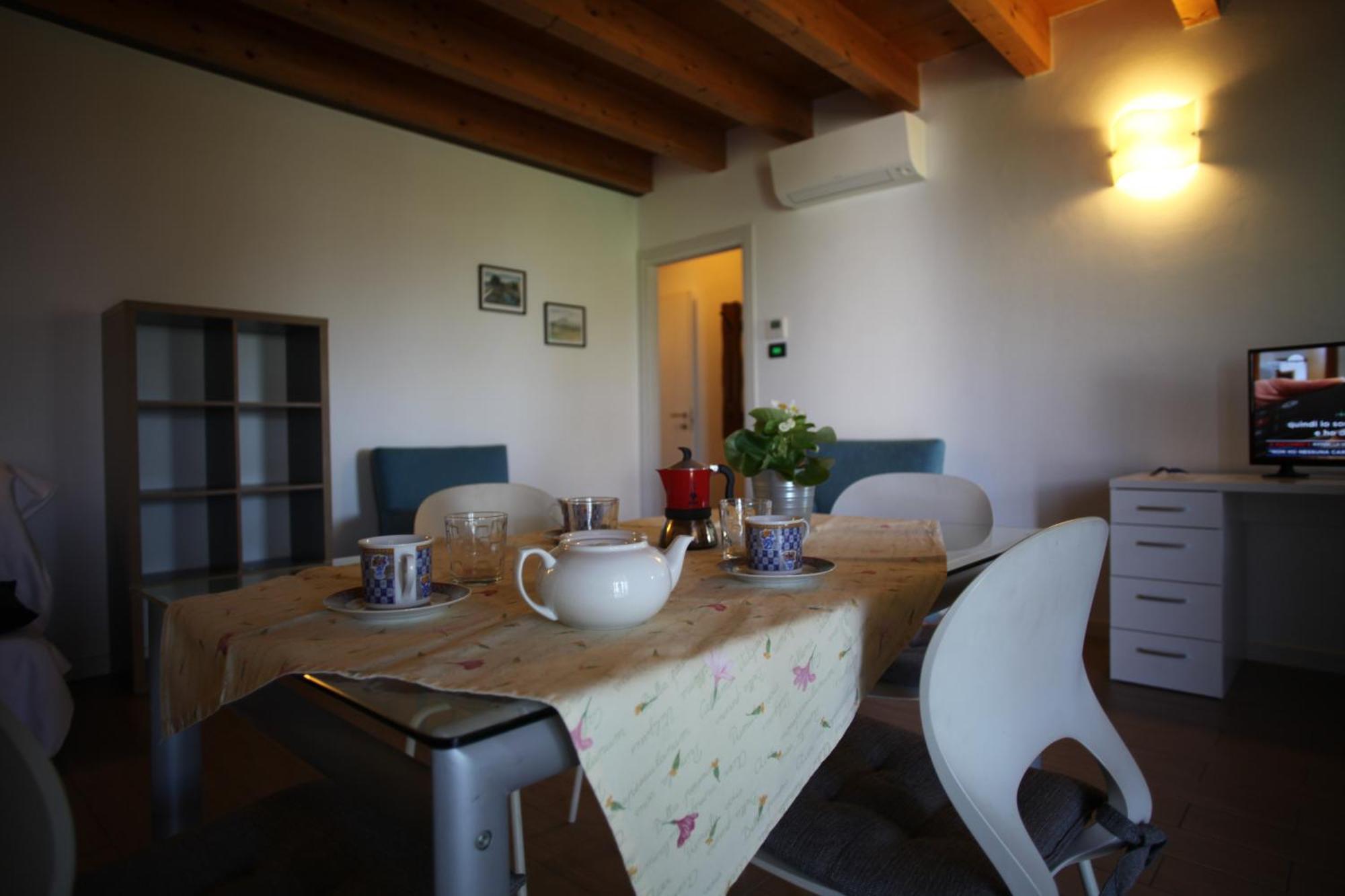 Al Vajo Dependance - Apartments-Zimmer Lazise Bagian luar foto