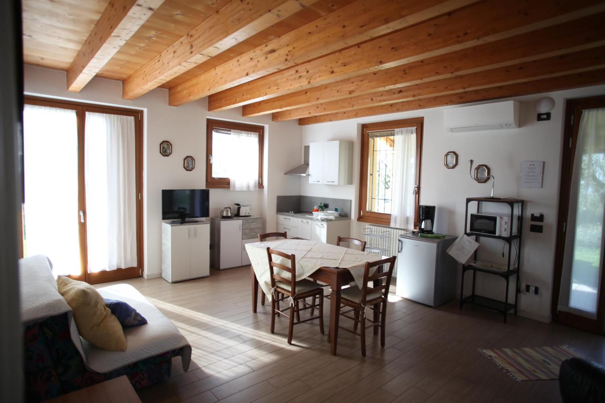 Al Vajo Dependance - Apartments-Zimmer Lazise Bagian luar foto