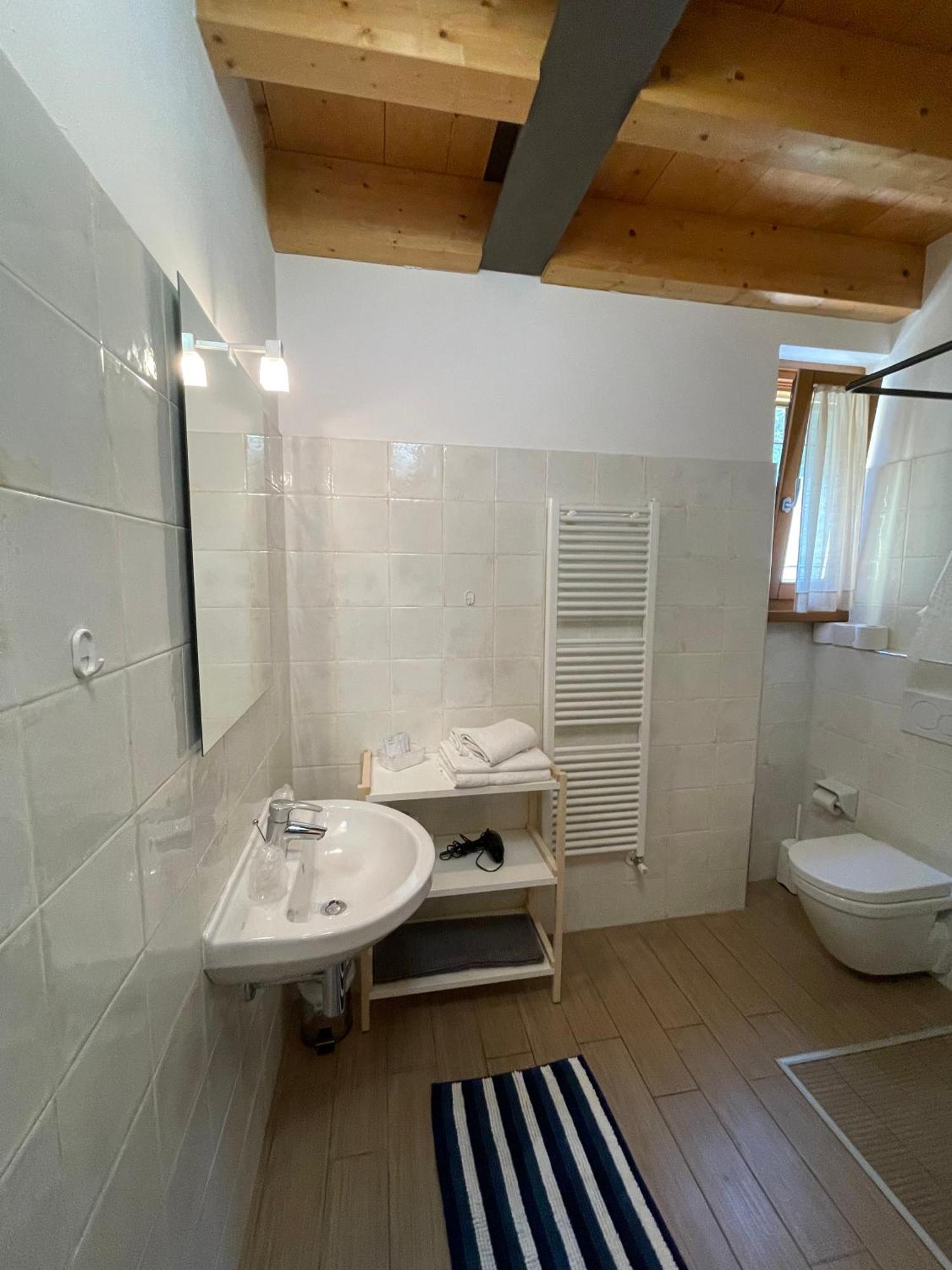 Al Vajo Dependance - Apartments-Zimmer Lazise Bagian luar foto