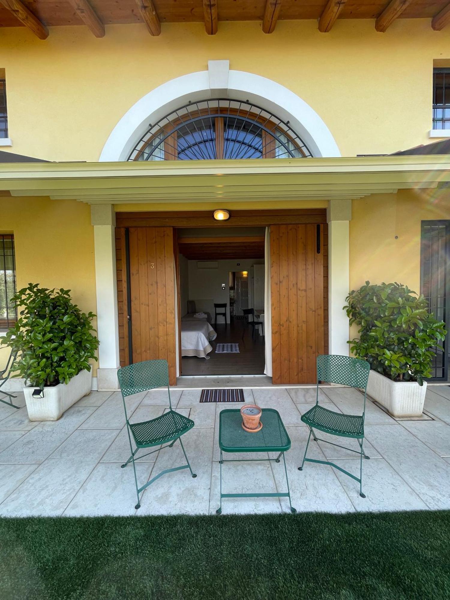 Al Vajo Dependance - Apartments-Zimmer Lazise Bagian luar foto